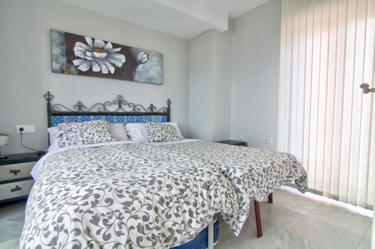 Apartamentos Aloha2 Ель-Пуерто-де-Санта-Марія Екстер'єр фото