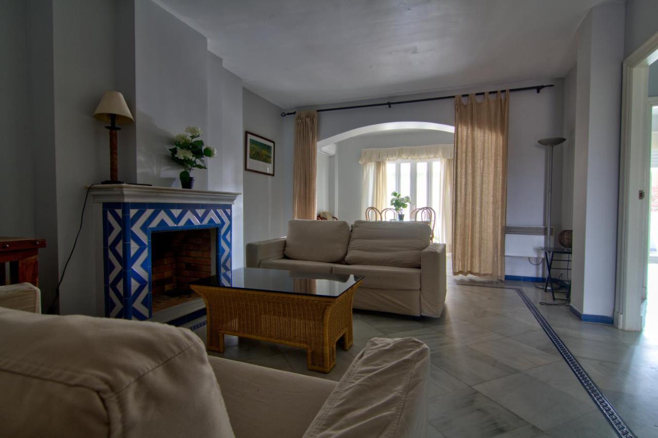 Apartamentos Aloha2 Ель-Пуерто-де-Санта-Марія Екстер'єр фото